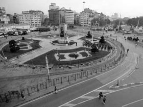 Peygamberimiz (sav)'in hadislerinde haber verdiği 'büyük bir olayın meydana gelmesi' 1 Mayıs 1977'deki kanlı Taksim olayına işaret etmektedir.