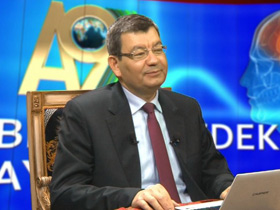 Bedenimizdeki Ayetler - 10 - Prof. Dr. Turhan Ece, Akciğer Hastalıkları uzmanı (8 Şubat 2012)