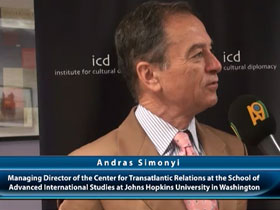 Andras Simonyi, Washington John Hopkins Üniversitesi İleri Uluslararası İlişkiler Fakültesi Transatlantik İlişkileri Merkezi Direktörü