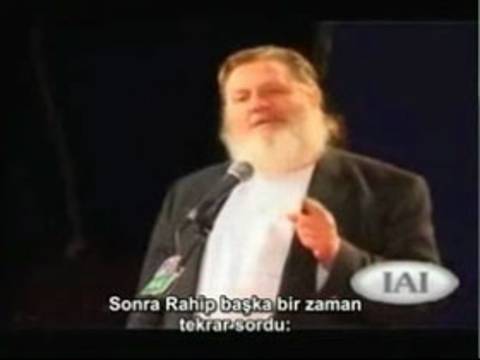 Yusuf Estes Hıristiyan bir vaizken Müslüman olmaya nasıl karar verdiğini anlatıyor